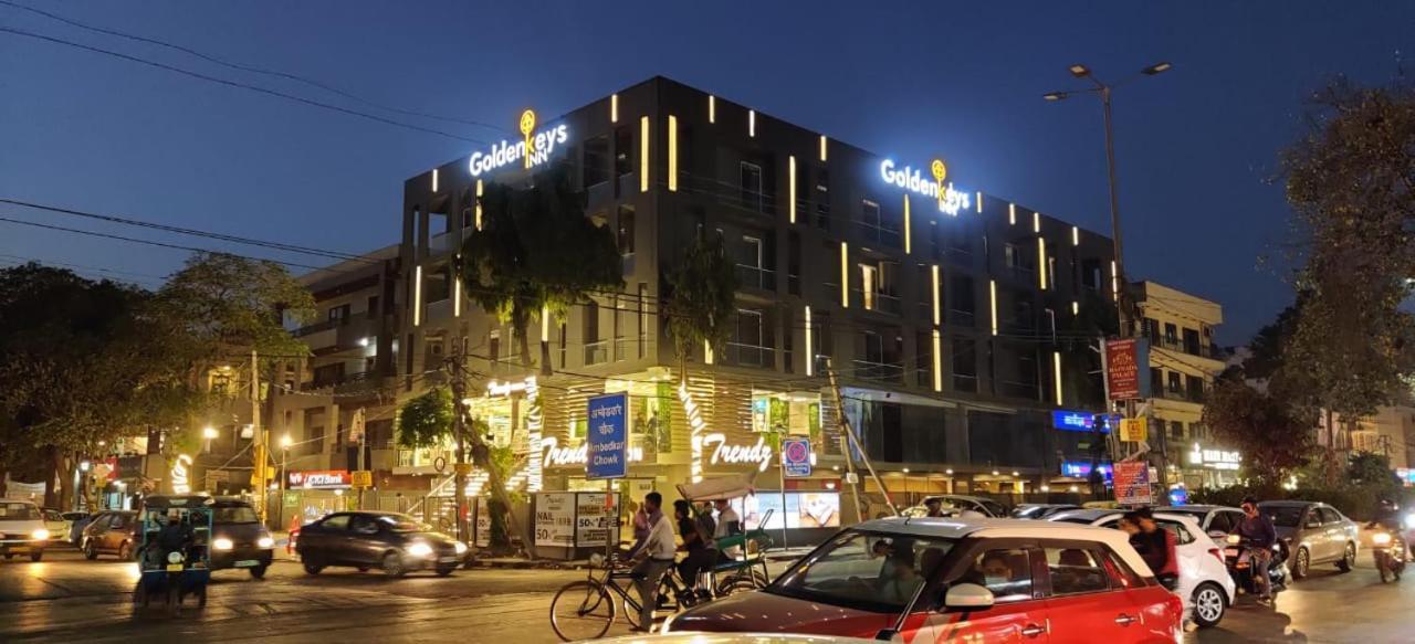 Goldenkeys Inn New Delhi Ngoại thất bức ảnh